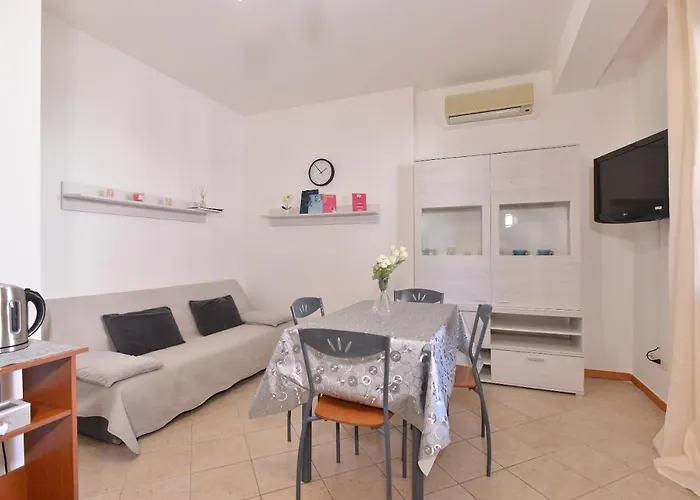 Izzhome Blue Sea Appartement Pula