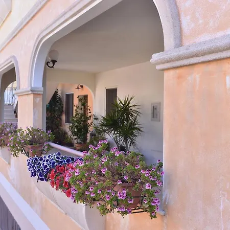 Izzhome Blue Sea פולה