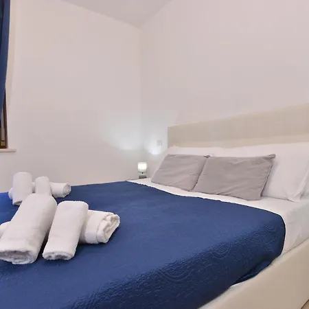 Apartment Izzhome Blue Sea